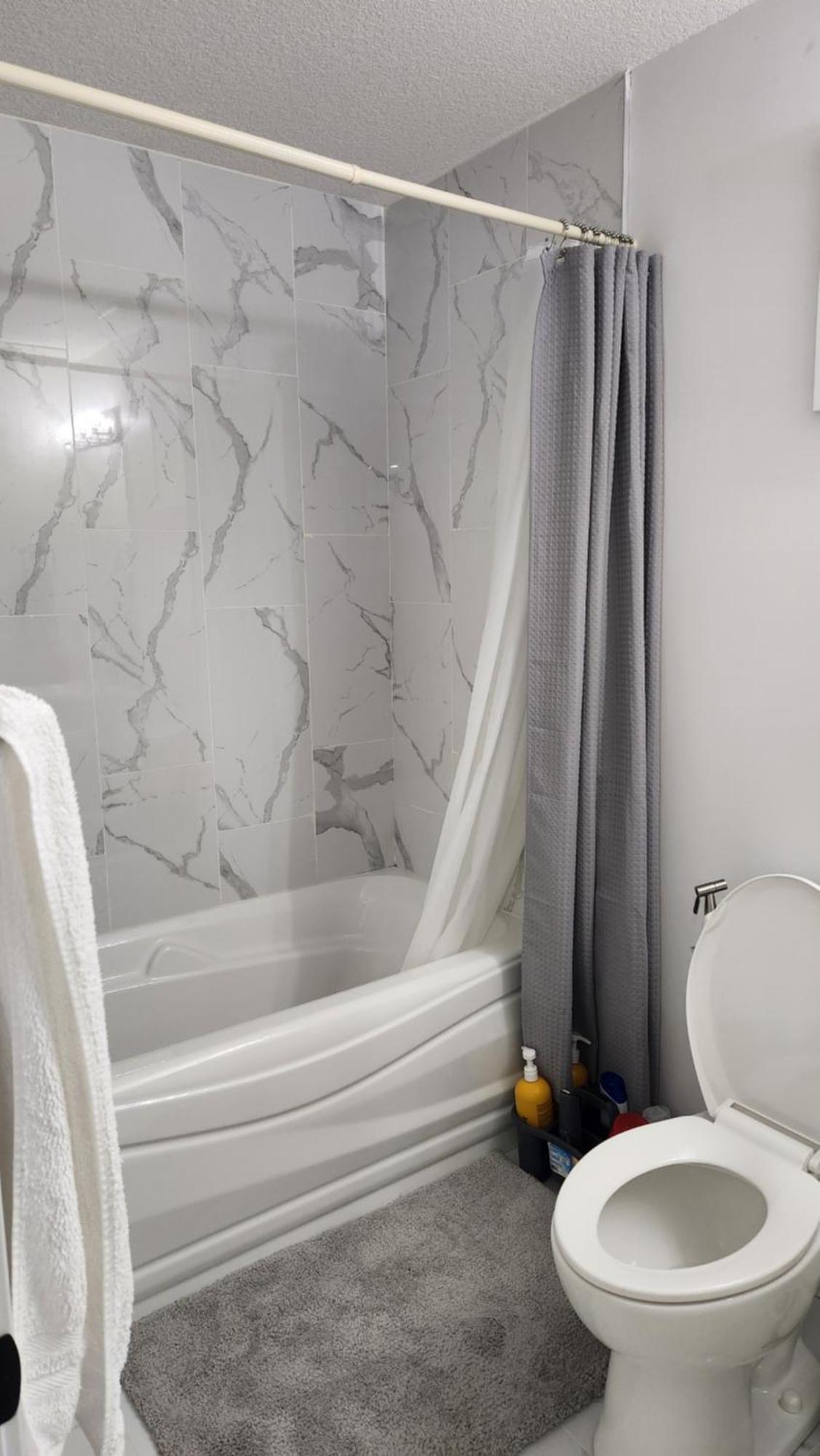 Modern 2 Bedroom Basement Suite At West אדמונטון מראה חיצוני תמונה