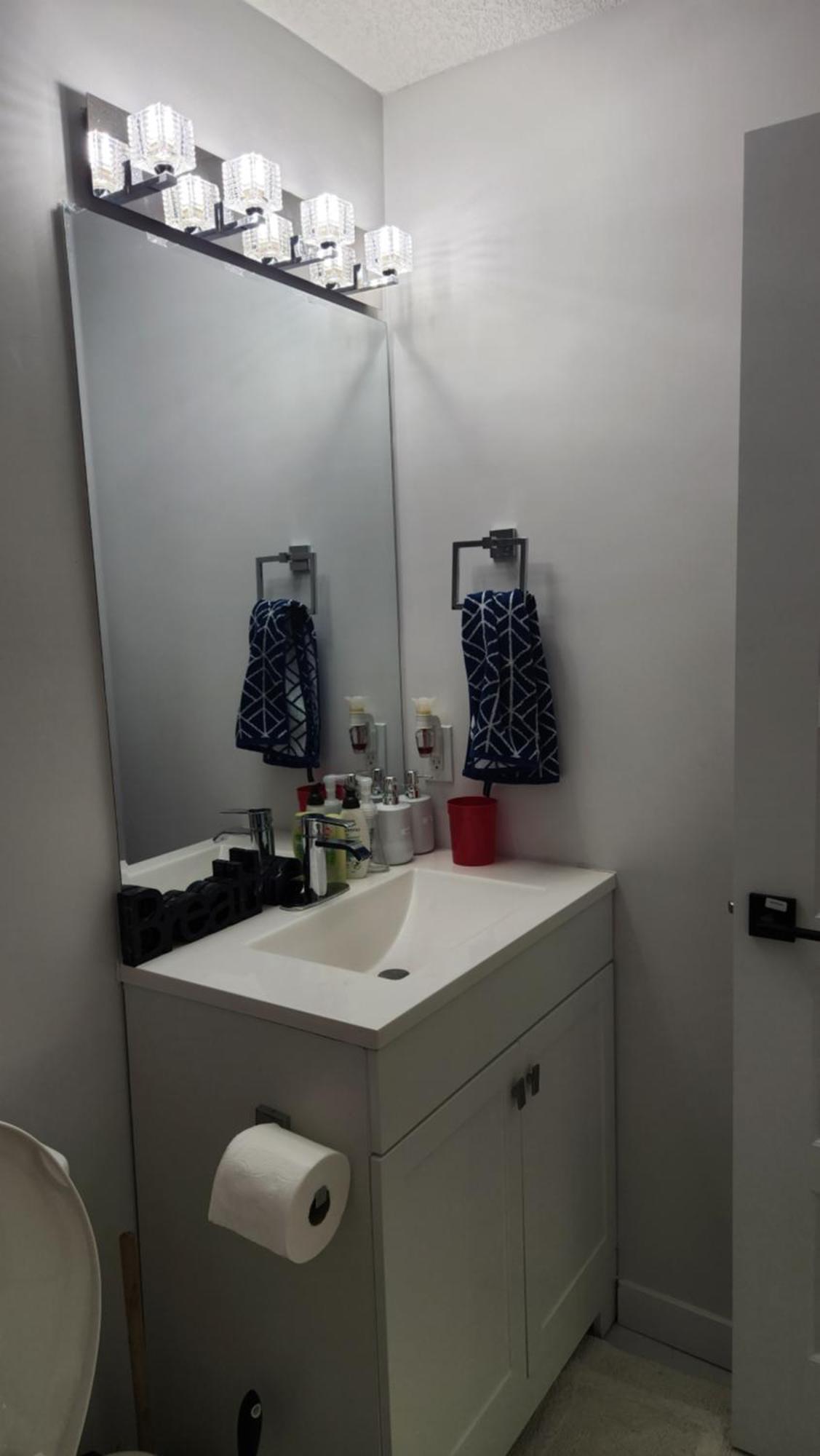 Modern 2 Bedroom Basement Suite At West אדמונטון מראה חיצוני תמונה